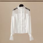 Тонкое соединение шелка и кружева: блуза молочно-белого цвета - индивидуальный заказ для прекрасной Маргариты.