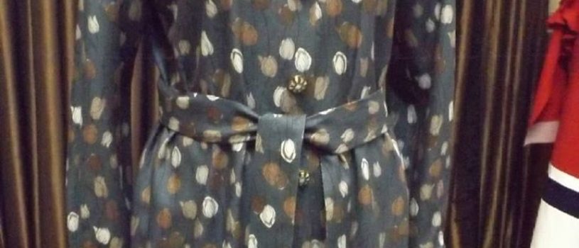 Наша работа — #платье #рубашка из шерсти #Marni с шелком и эластаном, без подкладки, отдельный пояс, застёжка на кнопки и #пуговицы #chanel, все швы окантованы.